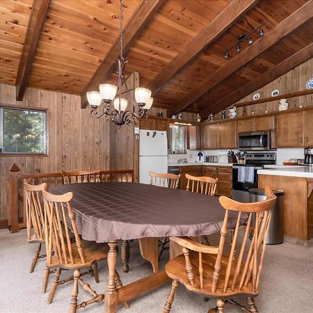 Papa Bear Cabin North Wawona Екстериор снимка