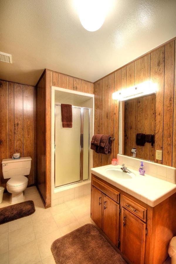 Papa Bear Cabin North Wawona Екстериор снимка