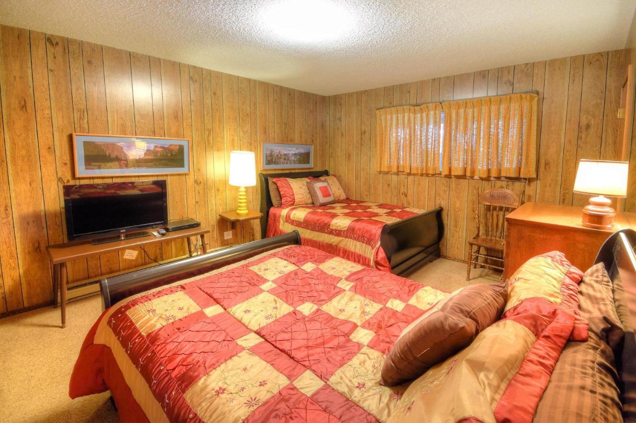 Papa Bear Cabin North Wawona Екстериор снимка